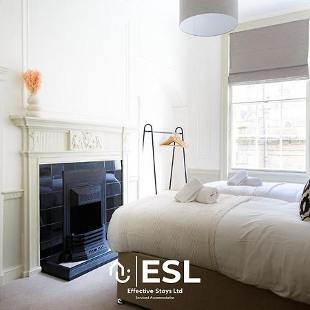 Most Central Luxury Grade 2 Listed Apartment Overlooking Shrewsbury Square - Free Parking Exterior photo